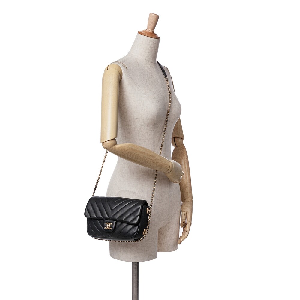 Auth Chanel Mini Rectangular Chevron #230508C28B - image 9